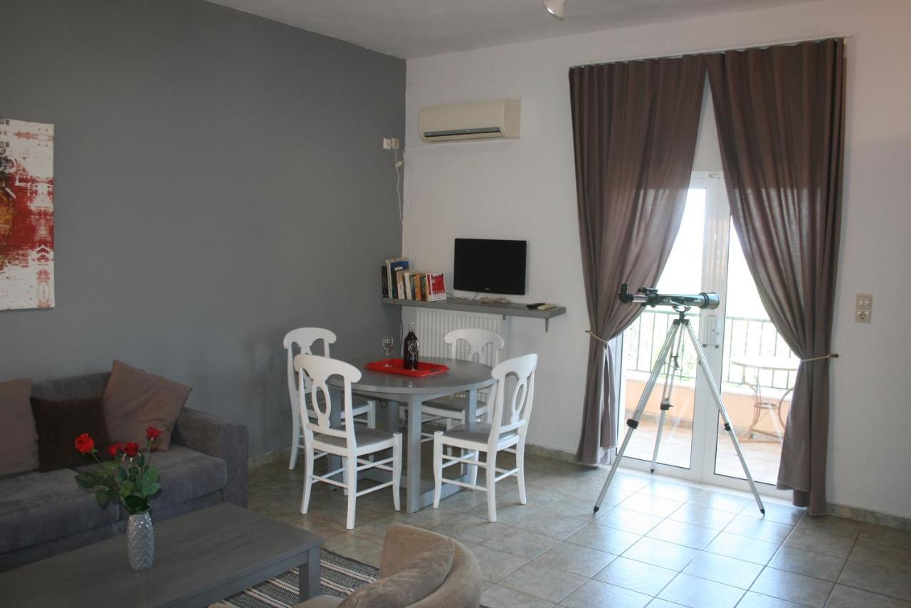 Corfu Quality Suite, Tranquility, Mountain & Sea Views Appartement *